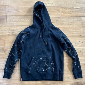 Ten tree hoodie